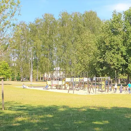 Garden & Private Parking With Playground