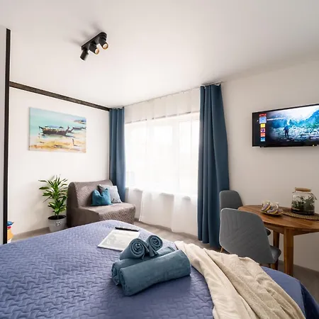 Apartment Garden & Private Parking With Playground *