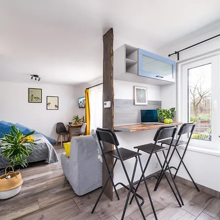 Appartamento Garden & Private Parking With Playground *