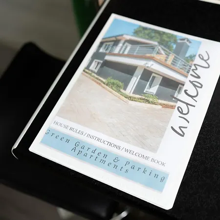 Appartamento Garden & Private Parking With Playground Riga
