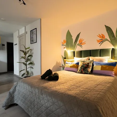 Garden & Private Parking With Playground * Riga