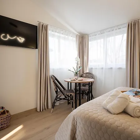 Garden & Private Parking With Playground * Riga