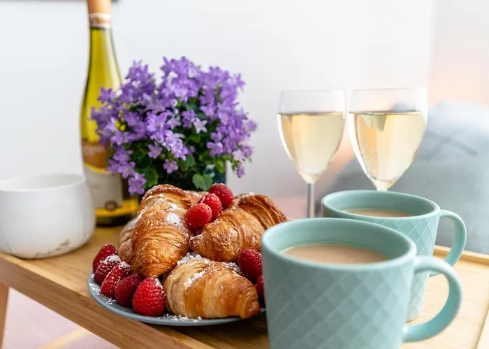 Garden & Private Parking With Playground Riga