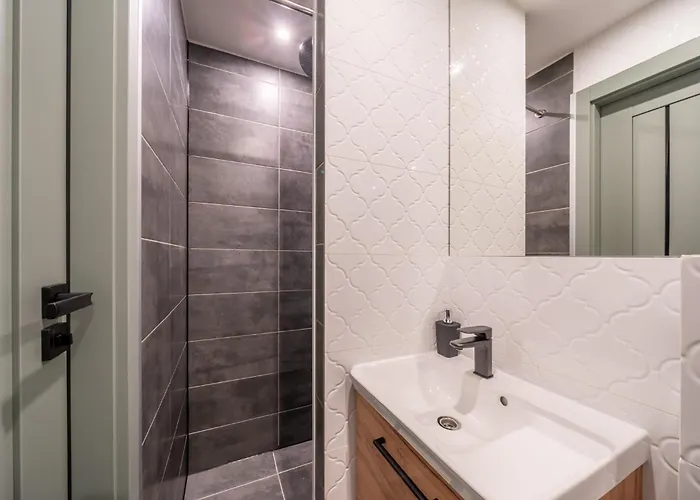 Garden & Private Parking With Playground * Riga