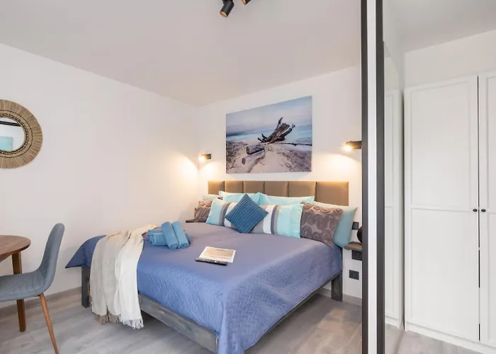 Garden & Private Parking With Playground Apartment Riga