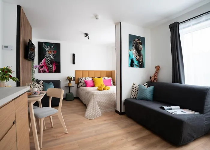 Garden & Private Parking With Playground Riga