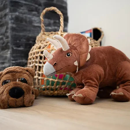 Garden & Private Parking With Playground Апартаменты