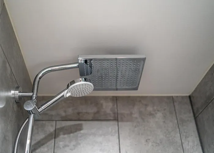 Garden & Private Parking With Playground Riga