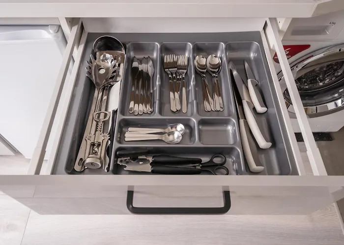 Apartment Garden & Private Parking With Playground